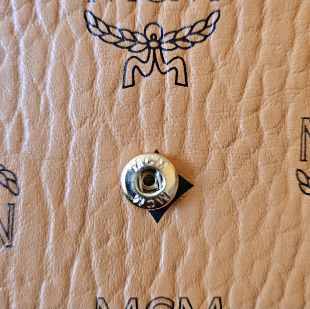 MCM Visetos Monogram Envelope Clutch/ Crossbody - Picture 6 of 11